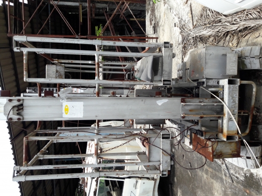 รถกระเช้า ญี่ปุ่น Furukawa ยกสูง 6.20 เมตร ขนาดเท่า แมคโค pc10 ขนของ 200 kg.