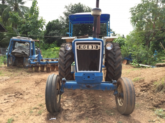 ขายรถไถฟอร์ด 6600 สภาพสวย พร้อมผานหก PT ขายรถไถฟอร์ด 6600 สภาพสวย พร้อมผานหก PT