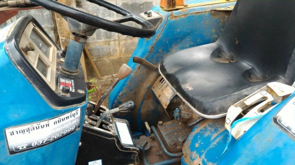 ขายรถไถ KUBOTA L1802 พร้อมดันหน้า ผาน3 ราคา 95,000 อ.แกลง จ.ระยอง มีบริการขนส่งทั่วไทย DC Tractor Rayong 0818618678,0899347475 https://www.facebook.com/DC-Tractor-Rayong-3071545327…/shop… id line=081-8618678 id line=089-9347475 ขายรถไถ KUBOTA L1802 พร้อมดันหน้า ผาน3 ราคา 95,000 อ.แกลง จ.ระยอง มีบริการขนส่งทั่วไทย DC Tractor Rayong 0818618678,0899347475 https://www.facebook.com/DC-Tractor-Rayong-3071545327…/shop… id line=081-8618678 id line=089-9347475