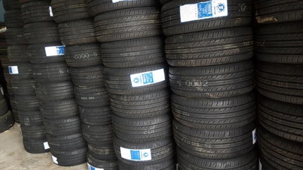 ขายยางใหม่(จีน)195/55/15 ปี 16 SUNWIDE 1เส้น1,350