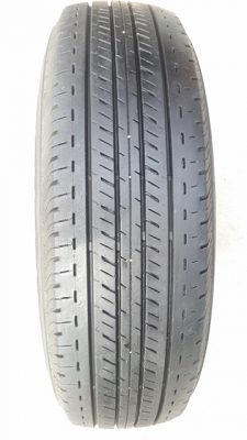 ขายยาง195R15 ปี 13 BRIDGESTONE R611 4 เส้น