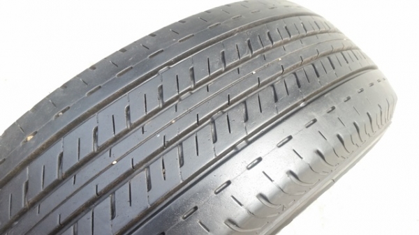 ขายยาง205/70/15 ปี 15 BRIDGESTONE R611 4 เส้น ขายยาง205/70/15 ปี 15 BRIDGESTONE R611 4 เส้น