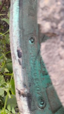 ขายแทรคยางให้กับรถ PC 20 , PC 28UU ข้อห่าง 40 ข้อ หรือ ข้อถี่ 80 ข้อ ราคา 21,000 บาท