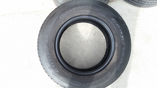 ขายยาง205/70/15 ปี 15 GOODYEAR 4 เส้น