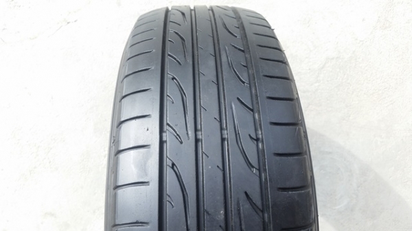 ขายยาง195/65/15 ปี 4913 DUNLOP 4 เส้น