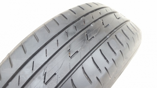 ขายยาง185/60/15 ปี 14 BRIDGESTONE EP200 4 เส้น ขายยาง185/60/15 ปี 14 BRIDGESTONE EP200 4 เส้น