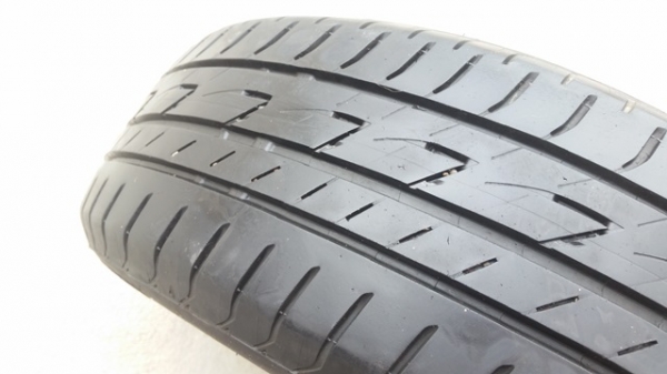 ขายยาง185/60/15 ปี 14 BRIDGESTONE EP200 4 เส้น ขายยาง185/60/15 ปี 14 BRIDGESTONE EP200 4 เส้น