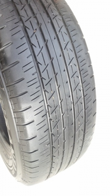 ขายยาง215/60/16 ปี 3715 BRIDGESTONE ER33 4 เส้น ขายยาง215/60/16 ปี 3715 BRIDGESTONE ER33 4 เส้น