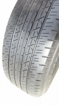 ขายยาง215/60/16 ปี 3715 BRIDGESTONE ER33 4 เส้น ขายยาง215/60/16 ปี 3715 BRIDGESTONE ER33 4 เส้น