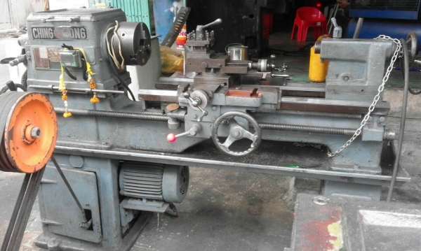 ขายกลึง5ฟุตใต้หวันไฟ2สายเครื่องเงียบราคาสุดคุ้มครับผม