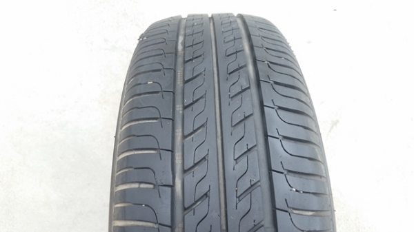 ขายยาง185/65/14 ปี 3713 MAXXIS 4 เส้น