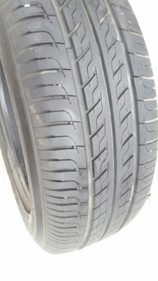 ขายยาง185/65/14 ปี 3713 MAXXIS 4 เส้น