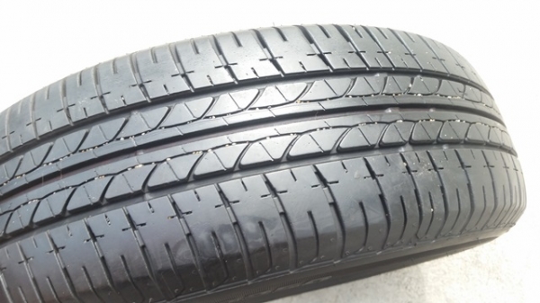 ขายยาง175/70/14 ปี 0313 BRIDGESTONE B250 4 เส้น