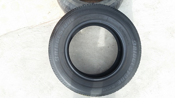 ขายยาง175/70/14 ปี 0313 BRIDGESTONE B250 4 เส้น