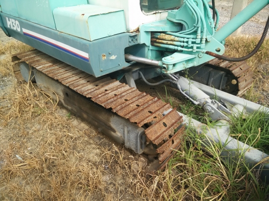 ขายรถแม็คโค HANIX H30 เก่านอกแท้ สภาพดี ใช้งานได้ทุกระบบ