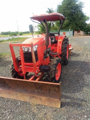 ขายรถไถ คูโบต้า L4708 ทำงาน807 ชม. อุปกรณ์5ชิ้น สภาพเดิมสวยพร้อมใช้งาน เอกสารเล่มทะเบียนครบ พร้อมทำงาน