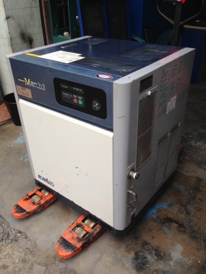 ปั๊มลลมแบบสกรูKOBELCO 7.5Hp เก่าญี่ปุ่น 0833554933