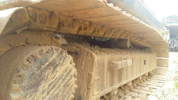 ขาย 695,000 แบคโฮ KOBELCO sk 120-3 (เก่านอก 3 ปี)ไฟฟ้าเต็ม เครื่องดี ปั้มแรง เอวแน่น ช่วงล่างเต็ม อินวอยท์ รถสวยพร้อมใช้ 090-772-3710 090-772-3708