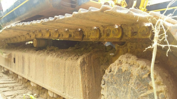 ขาย 695,000 แบคโฮ KOBELCO sk 120-3 (เก่านอก 3 ปี)ไฟฟ้าเต็ม เครื่องดี ปั้มแรง เอวแน่น ช่วงล่างเต็ม อินวอยท์ รถสวยพร้อมใช้ 090-772-3710 090-772-3708