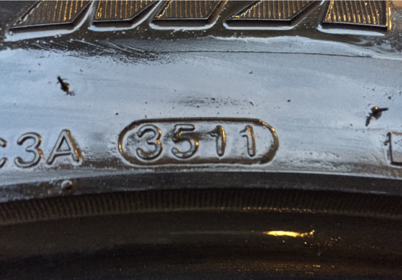 ยาง Marshal 265 50 20 ปลายปี11 ดอกเต็ม ไม่มีปะ ราคาไม่แพง ยาง Marshal 265 50 20 ปลายปี11 ดอกเต็ม ไม่มีปะ ราคาไม่แพง