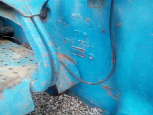 ขายรถไถFORD 77 T5 เอกสารครบ อุปกรณ์ใบดันหน้า ผานหลัง สภาพพร้อมใช้งาน ยางดี