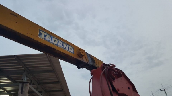 ขาย6ล้อนิสสัน UD205แรงเทอร์โบว์ เครนTADANO3ตัน 3ปอก กระบะยาว5.70เมตร แชชซีสวย เอกสารเล่มทะเบียนครบ ขาย6ล้อนิสสัน UD205แรงเทอร์โบว์ เครนTADANO3ตัน 3ปอก กระบะยาว5.70เมตร แชชซีสวย เอกสารเล่มทะเบียนครบ