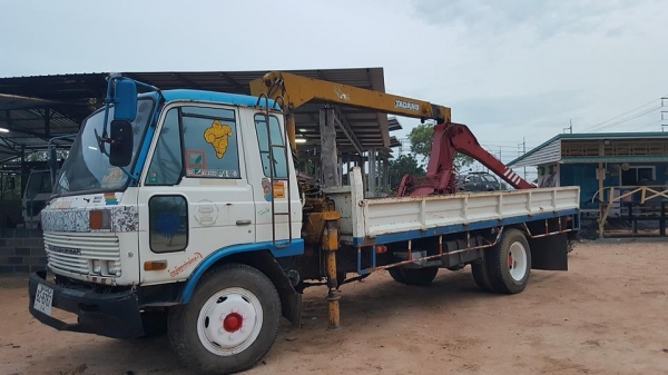 ขาย6ล้อนิสสัน UD205แรงเทอร์โบว์ เครนTADANO3ตัน 3ปอก กระบะยาว5.70เมตร แชชซีสวย เอกสารเล่มทะเบียนครบ