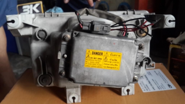 ขายโครมไฟหน้าทั้งชุด หลอดไฟซีนอน โครมไฟ บัลลาสต์ isuzu dragon d-max 2ข้างใช้ได้เลย ขายโครมไฟหน้าทั้งชุด หลอดไฟซีนอน โครมไฟ บัลลาสต์ isuzu dragon d-max 2ข้างใช้ได้เลย