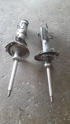 แหล็ก พวงมาลัย พาวเว่อ เฟียตต้า พร้อมโช๊คอัฟ คู่หลัง เฟียตต้า แหล็ก พวงมาลัย พาวเว่อ เฟียตต้า พร้อมโช๊คอัฟ คู่หลัง เฟียตต้า