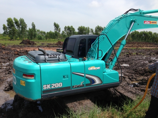 KOBELCO SK200-8 Super-X รถพร้อมใช้งาน 6600 ชั่วโมง สนใจติดต่อโดยตรง 081-4283210 KOBELCO SK200-8 Super-X รถพร้อมใช้งาน 6600 ชั่วโมง สนใจติดต่อโดยตรง 081-4283210