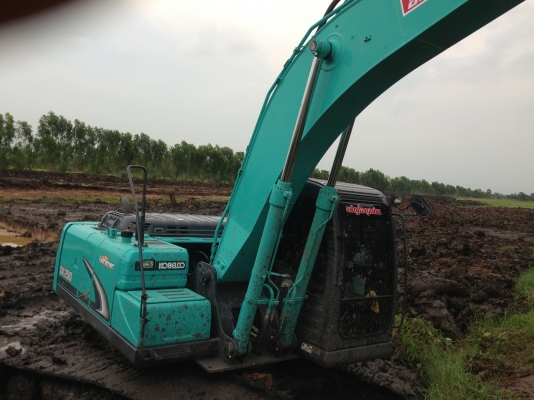 KOBELCO SK200-8 Super-X รถพร้อมใช้งาน 6600 ชั่วโมง สนใจติดต่อโดยตรง 081-4283210 KOBELCO SK200-8 Super-X รถพร้อมใช้งาน 6600 ชั่วโมง สนใจติดต่อโดยตรง 081-4283210
