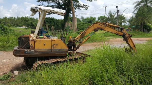 ขาย แบคโฮ KOMATSU PC30-5 รถพร้อมใช้งาน เครื่องดี เอกสารใบซื้อขาย