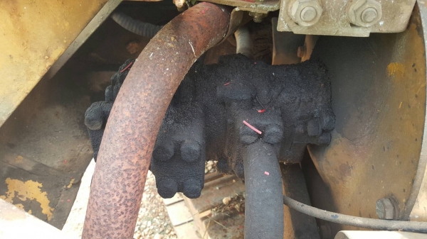 ขาย แบคโฮ KOMATSU PC30-5 รถพร้อมใช้งาน เครื่องดี เอกสารใบซื้อขาย