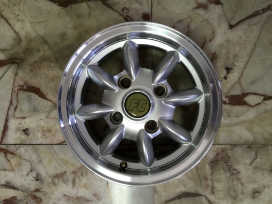 ขายแม็กซ์กล้วย FC 12" 4 รู P.C.D.110 กว้าง 5" ตรงรุ่น MIRA ขายแม็กซ์กล้วย FC 12" 4 รู P.C.D.110 กว้าง 5" ตรงรุ่น MIRA