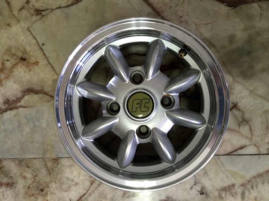 ขายแม็กซ์กล้วย FC 12" 4 รู P.C.D.110 กว้าง 5" ตรงรุ่น MIRA ขายแม็กซ์กล้วย FC 12" 4 รู P.C.D.110 กว้าง 5" ตรงรุ่น MIRA