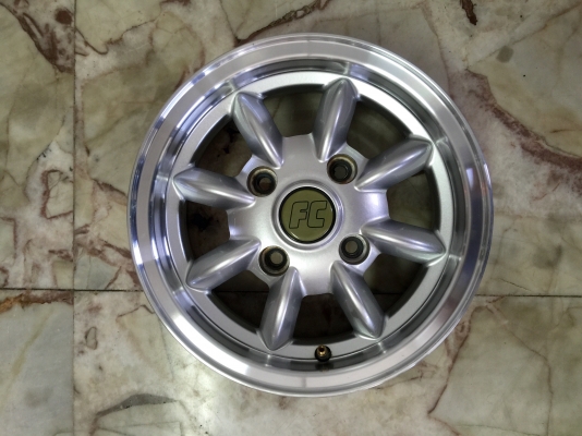 ขายแม็กซ์กล้วย FC 12" 4 รู P.C.D.110 กว้าง 5" ตรงรุ่น MIRA ขายแม็กซ์กล้วย FC 12" 4 รู P.C.D.110 กว้าง 5" ตรงรุ่น MIRA