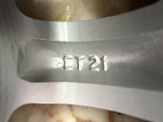 ขายแม็กซ์กล้วย FC 12" 4 รู P.C.D.110 กว้าง 5" ตรงรุ่น MIRA ขายแม็กซ์กล้วย FC 12" 4 รู P.C.D.110 กว้าง 5" ตรงรุ่น MIRA