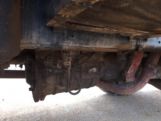 ขายรถบรรทุก 10 ล้อเทรลเลอร์ ISUZU ROCKY 210 ใส่เครื่อง EM100 220 แรงม้า 2 เพลาสโลว์ดึงแบบ 2 ล็อก ราค