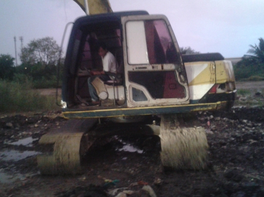 ขายด่วน KOBELCO SK120-3MART IIIสภาพพร้อมใช้งาน เครื่องปั้มดี ทำงานเร็วไม่โหลด รถทำงานทุกวัน ไฟฟ้ามี แอร์เย็น โซ่ช่วงล่างสวย เฟรมสวย เอกสารใบอินวอยซ์