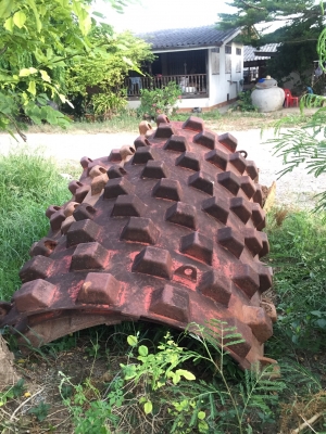 ขาย 115,000 เปลือกหนามรถบดหุ้มล้อเรียบพร้อมคราดแทงดิน (สถาพเก่านอก)เปลือกสวยพร้อมใช้ (นครปฐม) 090-772-3710 090-772-3708