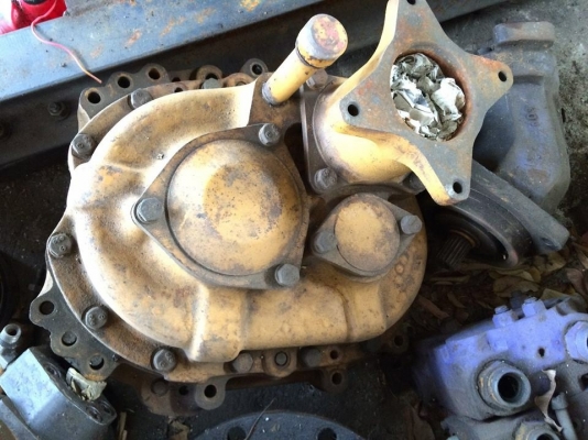 โป๊ะสวิง komatsu pc60-1 เก่านอกญี่ปุ่น ไม่มีมอเตอร์ ราคา 12,000 บาท