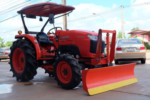 รถไถรุ่น L4708DT ใบมีด+ผาน1ตัว ดาวน์ 10,000 บาท โทร089-0111624