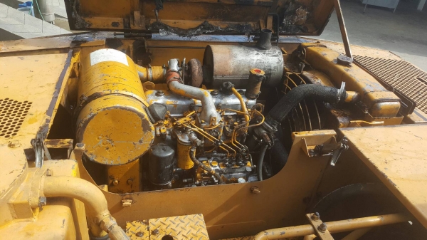 ขายรถแบคโฮ pc100 รุ่น2 ขายรถแบคโฮ pc100 รุ่น2