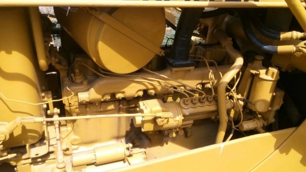 ขายรถแทรกเตอร์ CAT-D-5-D ตีนไก่ สภาพสวยพร้อมใช้งาน เครื่อง 43-V ขายไม่แพงครับ