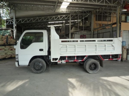 ดั้มพ์ 6 ล้อ 110 แรง ป้ายเล็กไม่ติดเวลา ดั้มพ์ 6 ล้อ 110 แรง ป้ายเล็กไม่ติดเวลา