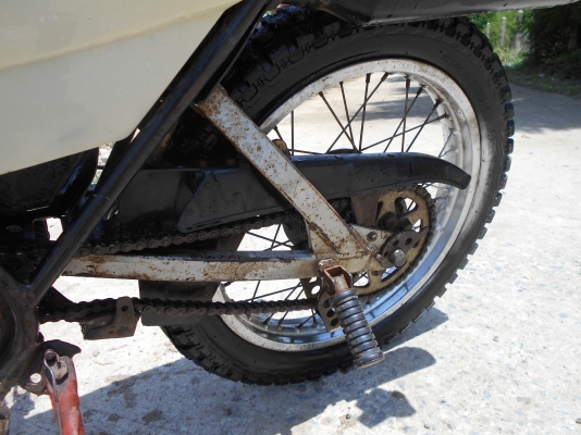 ขาย โมโน 125 เครื่องดีล้อน้าหลังเดิมๆโชกน้าหลังดีสายไฟไม่ขาดสักเส้นเดิมมากครับ 0810074646ราคาต่อรองครับ