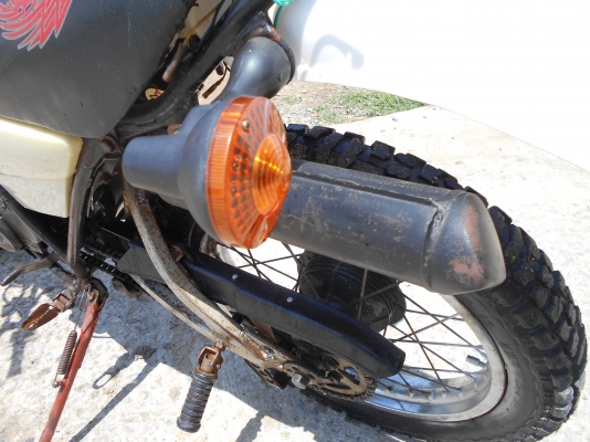 ขาย โมโน 125 เครื่องดีล้อน้าหลังเดิมๆโชกน้าหลังดีสายไฟไม่ขาดสักเส้นเดิมมากครับ 0810074646ราคาต่อรองครับ