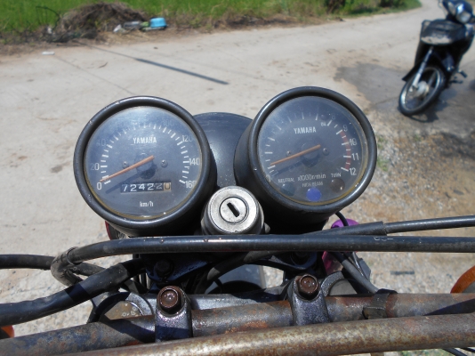 ขาย โมโน 125 เครื่องดีล้อน้าหลังเดิมๆโชกน้าหลังดีสายไฟไม่ขาดสักเส้นเดิมมากครับ 0810074646ราคาต่อรองครับ