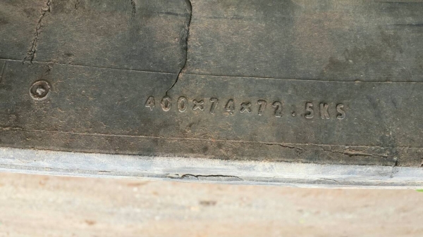 แทรคยางเก่าญี่ปุ่น สำหรับ รถ PC 50