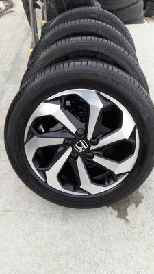 ขายล้อแม็กพร้อมยางป้ายแดง accord g9 mc 17" ขายล้อแม็กพร้อมยางป้ายแดง accord g9 mc 17"